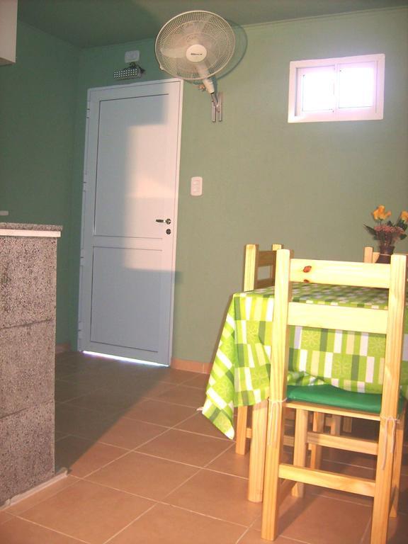 Apartamentos Río Uruguay Colon  Quarto foto